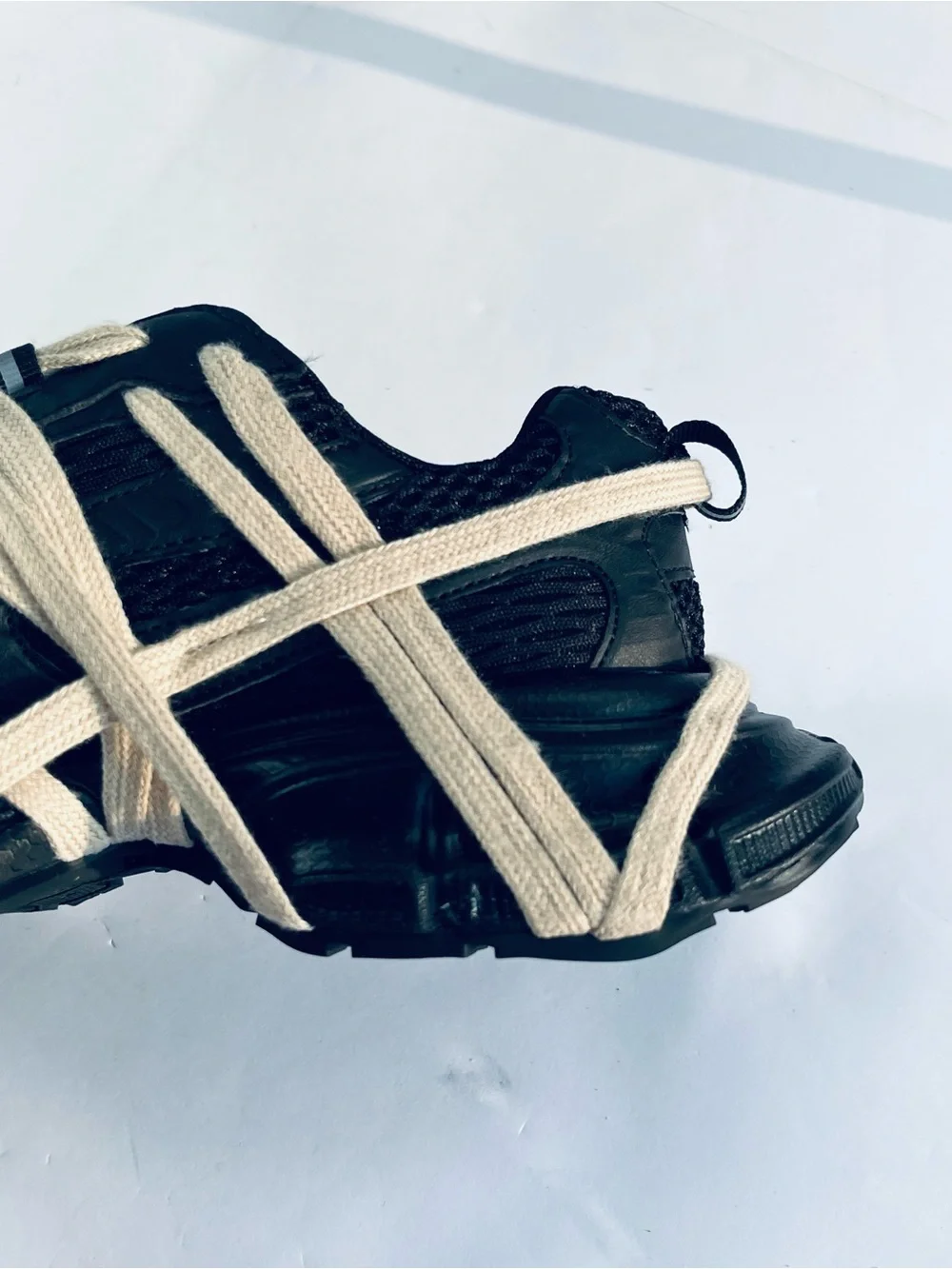 Azalea Wang Women’s Size 9 Selie - Black With Cream Webbing Straps Sneakers NEW